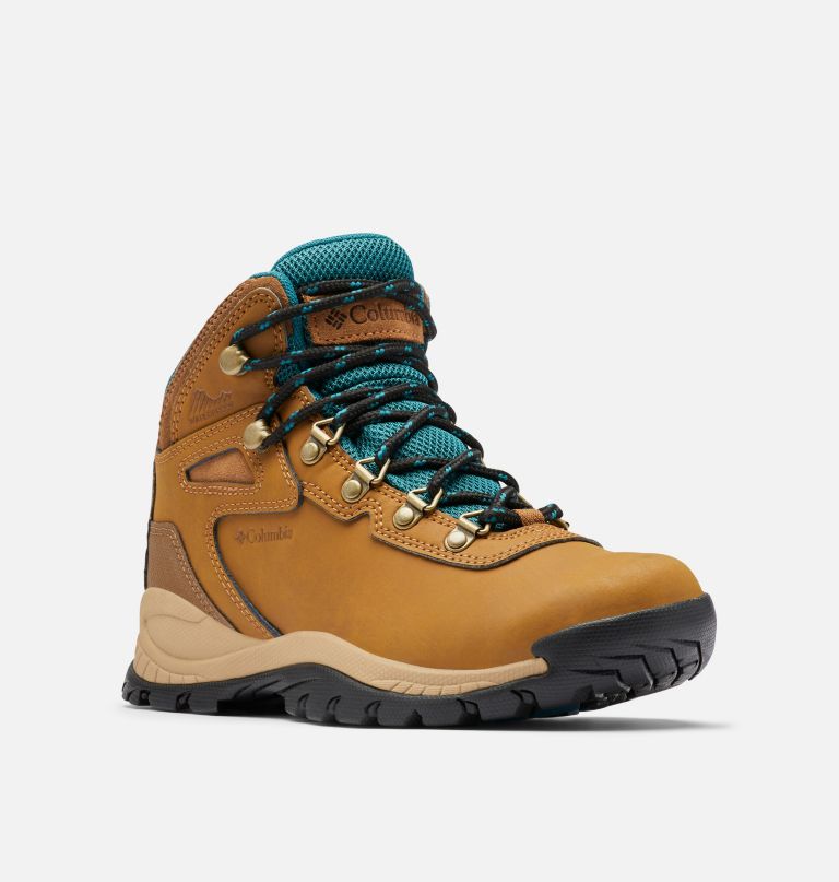 Columbi Women' Newto Ridge Plu Waterproo Hikin Boot