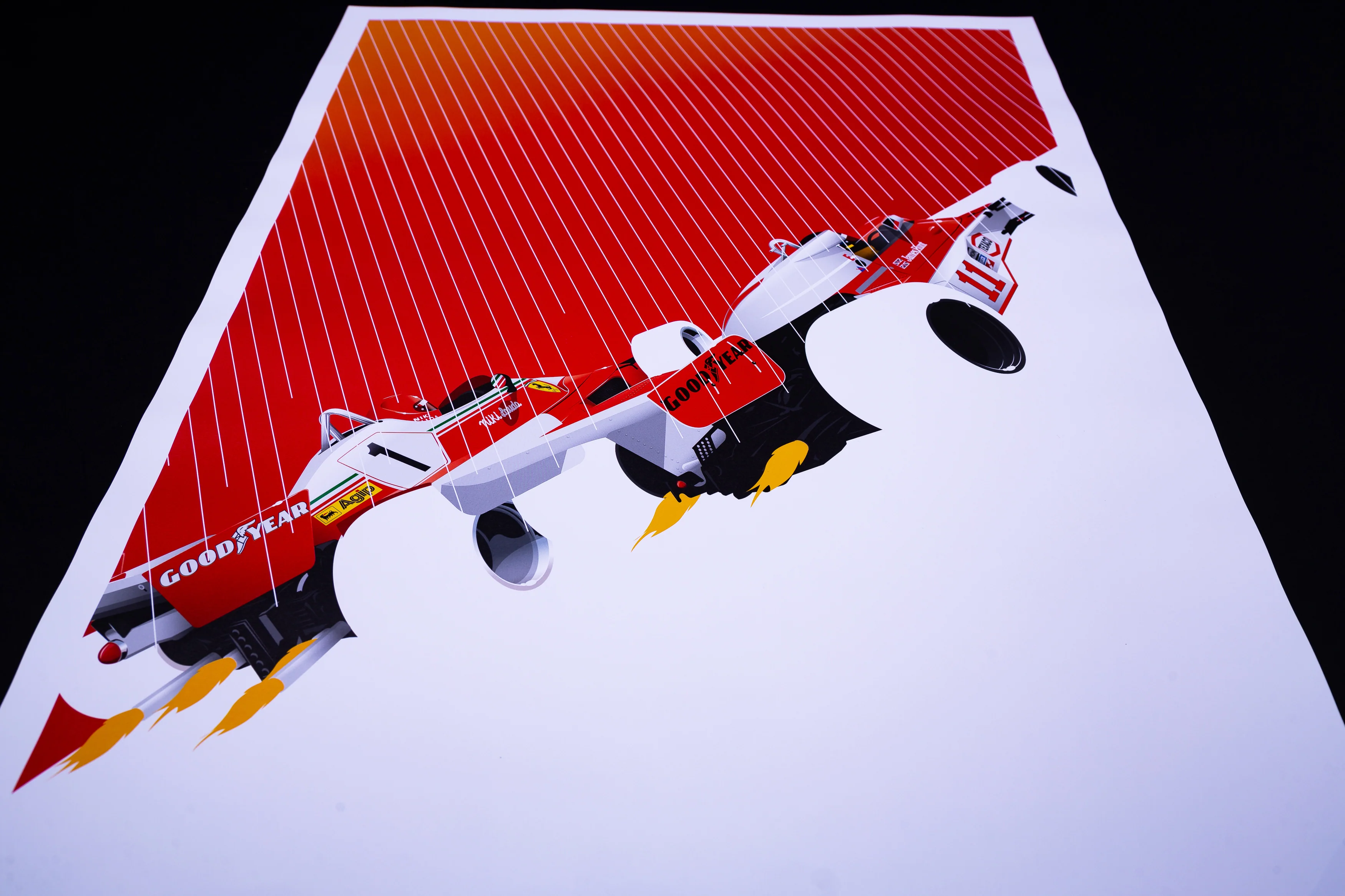 Mclaren M23 vs. Ferrari 312T2 - Hunt and Lauda duel