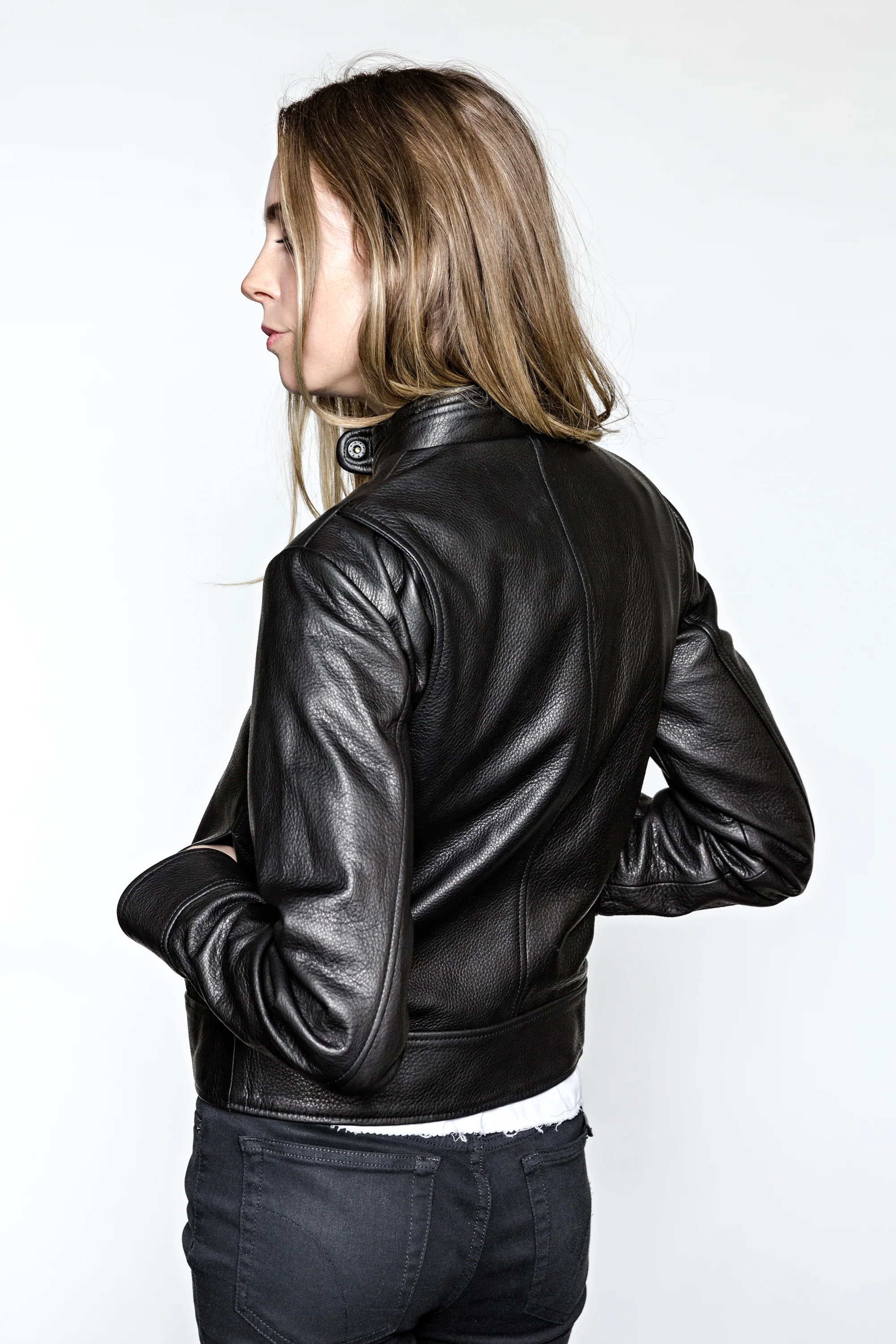 JKT:5W THE WOMEN'S MINIMAL RACER