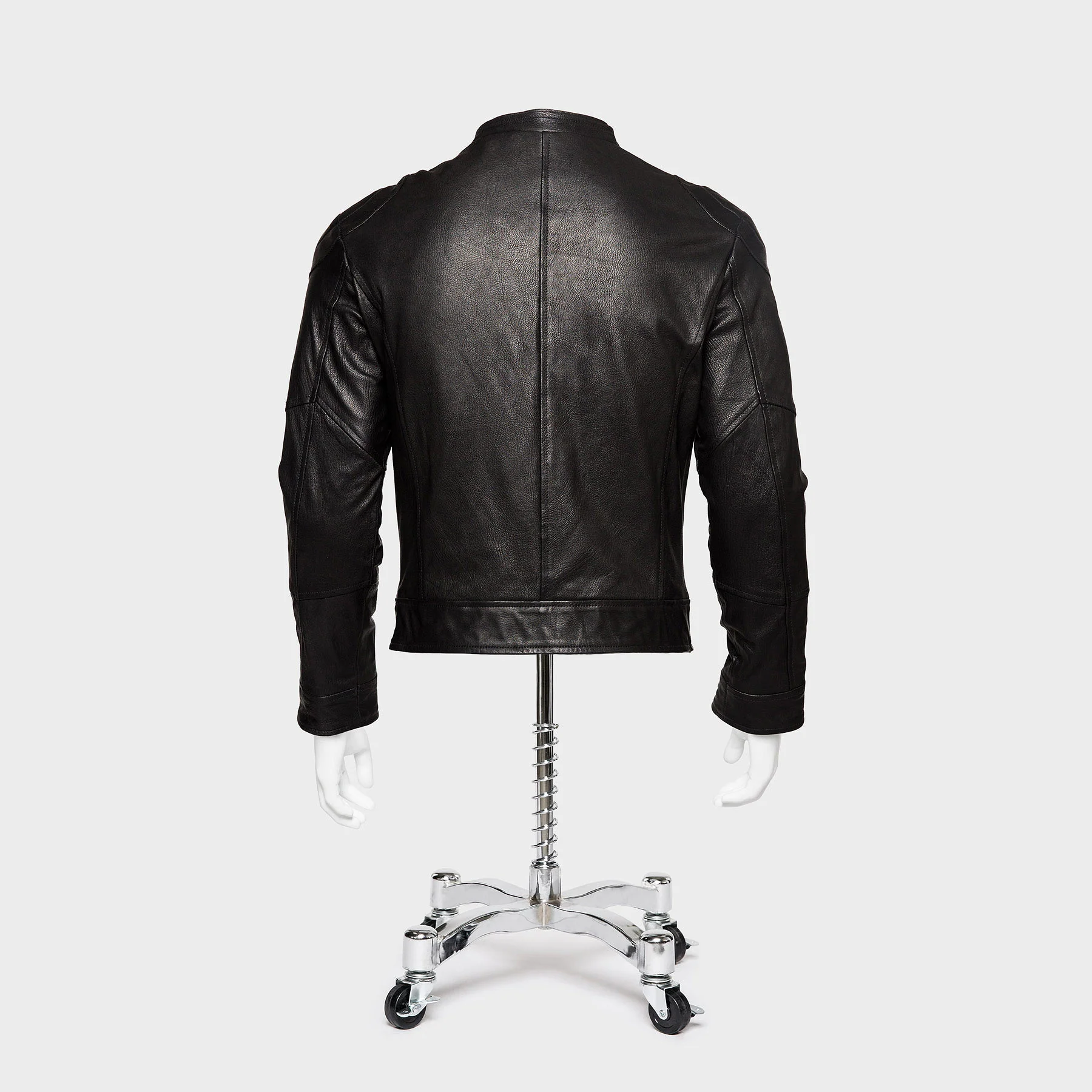 JKT:3.1 “THE ROUND RACER”