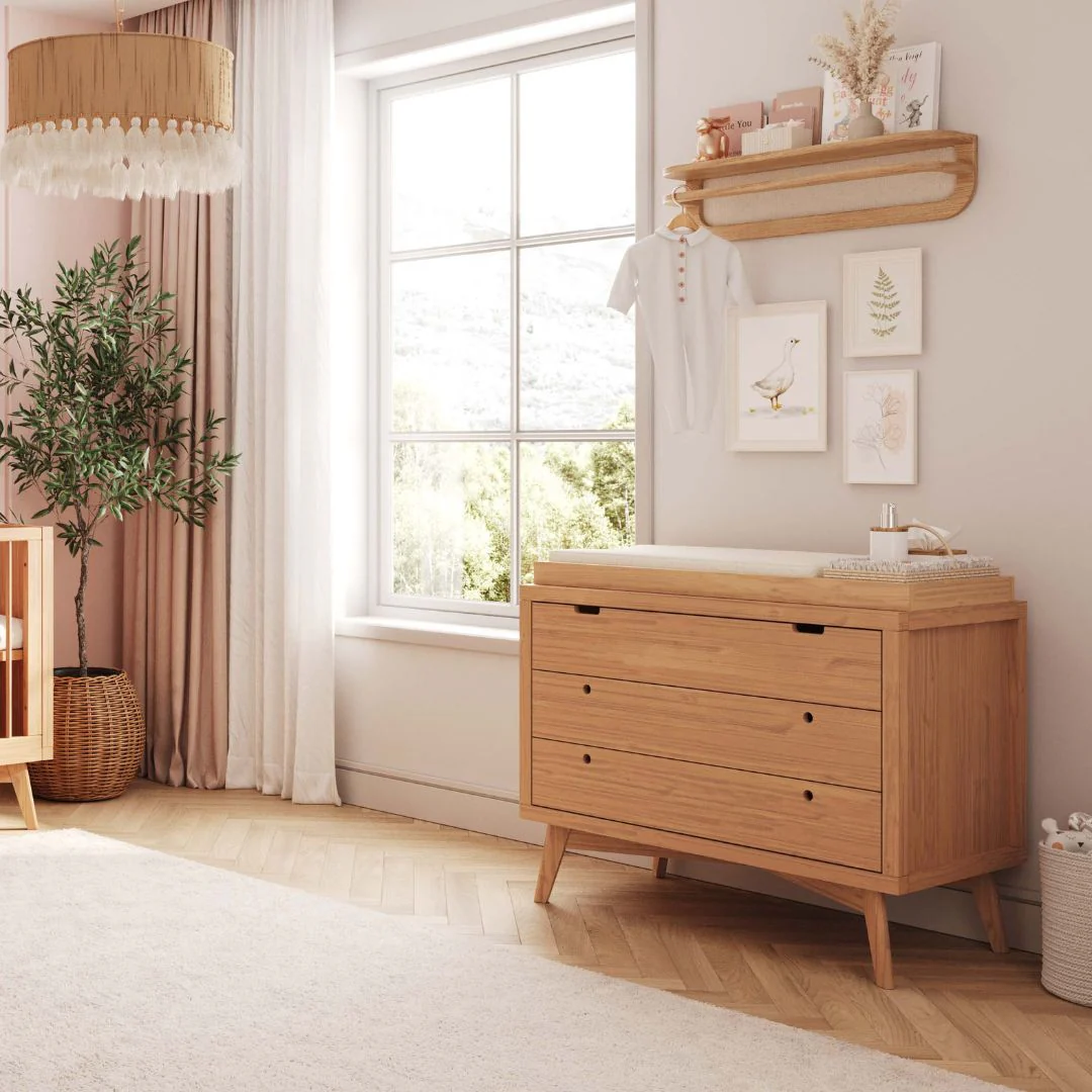 Retro 3 Drawer Dresser in Hazelnut