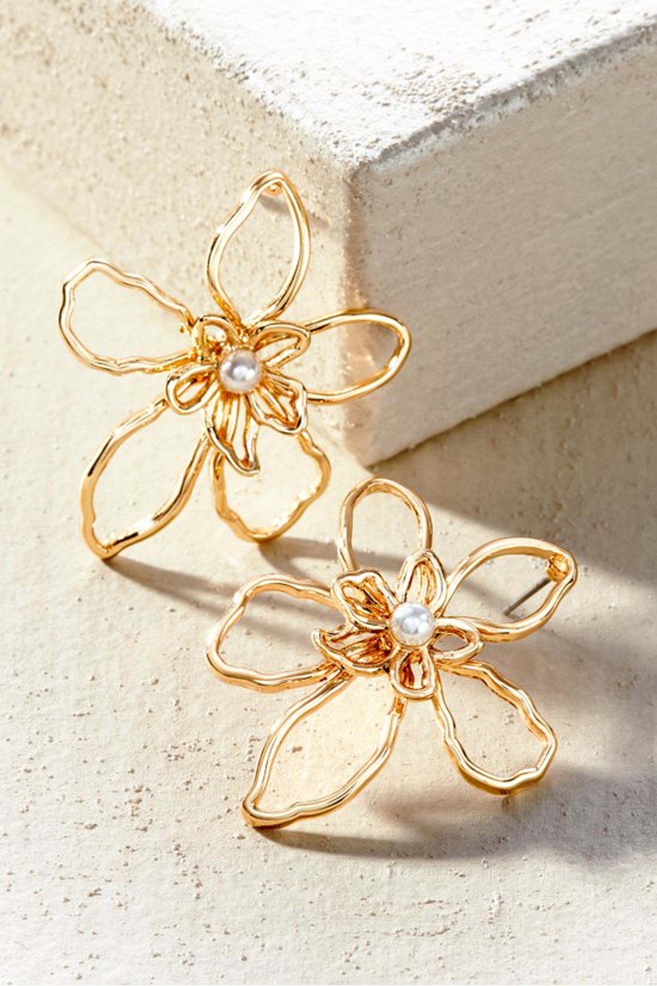 Flora Outline Earring - Soft Surroundings Outlet