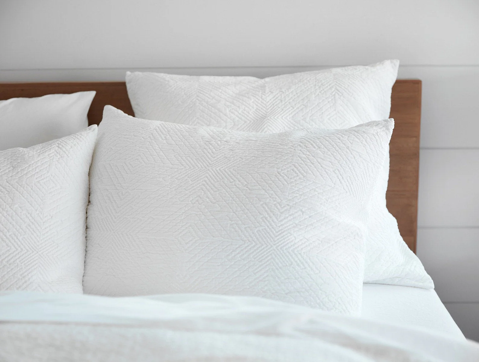 Avila Organic Matelasse Blanket