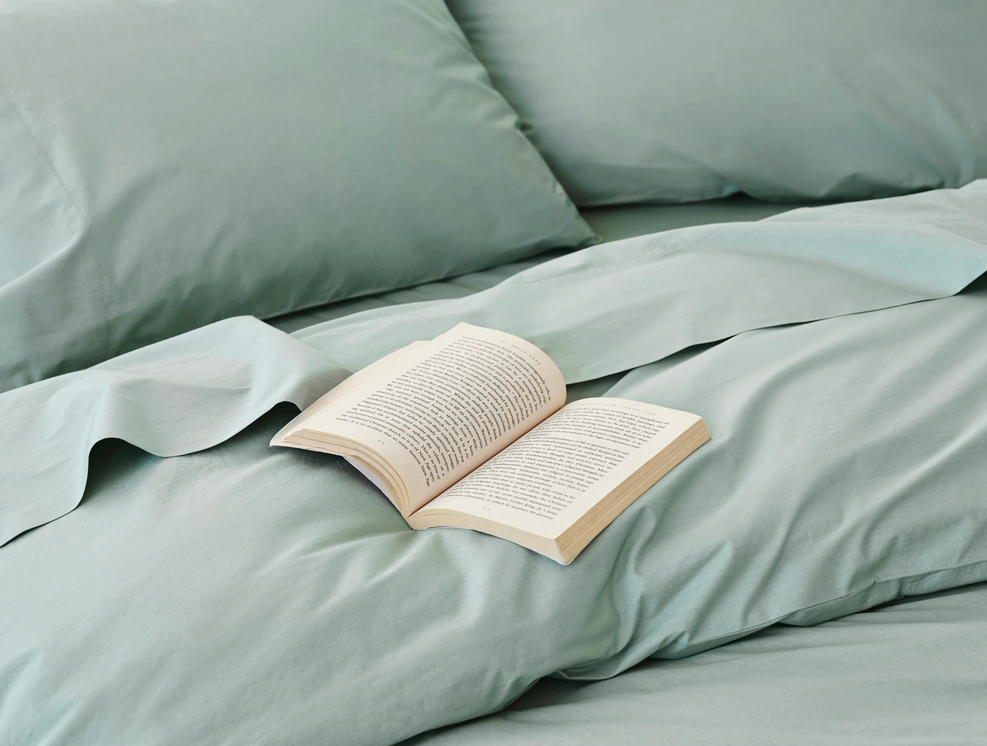 Refined Organic Percale Duvet Cover