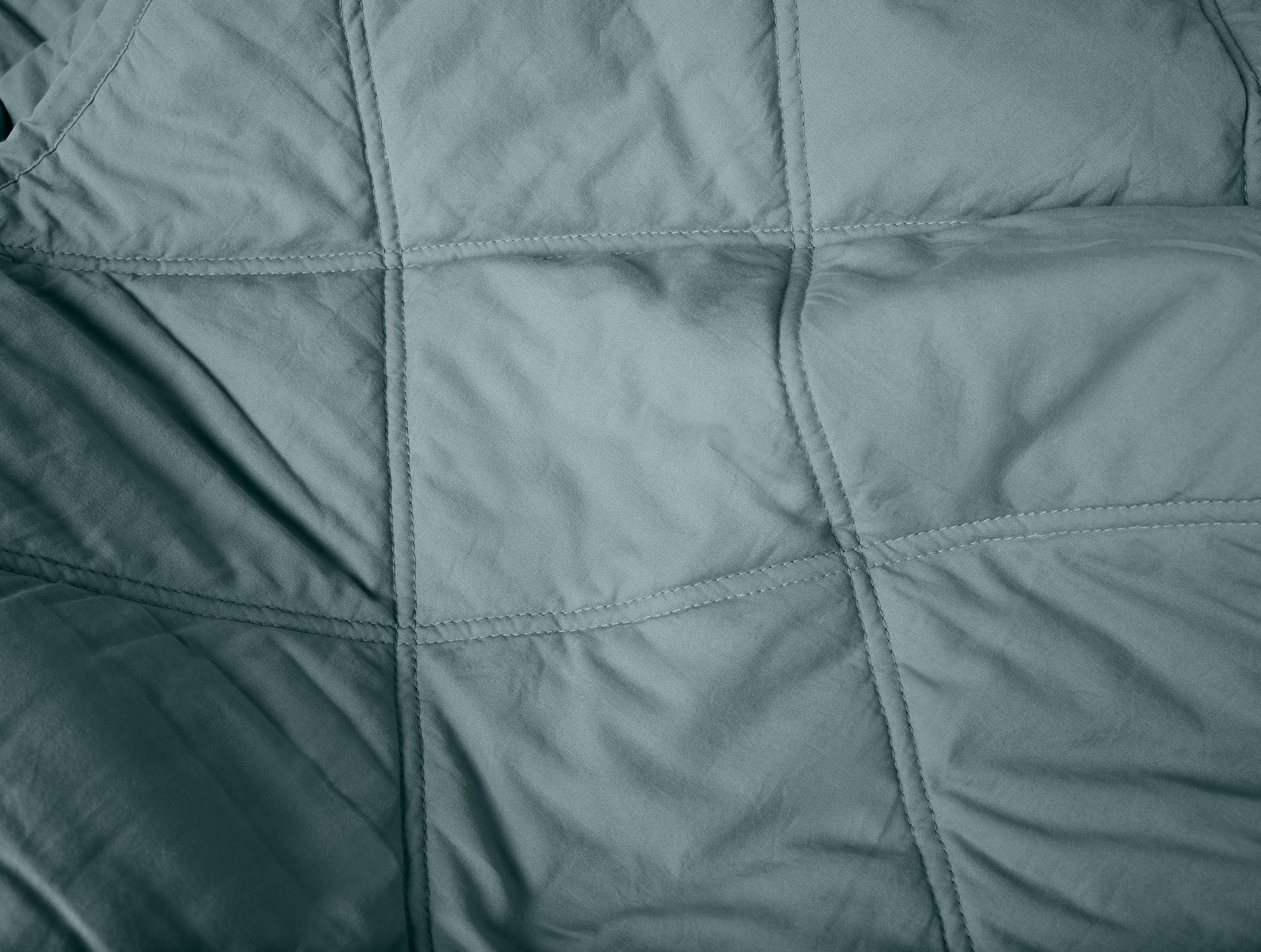Diamond-Stitched Organic Cotton Comforter