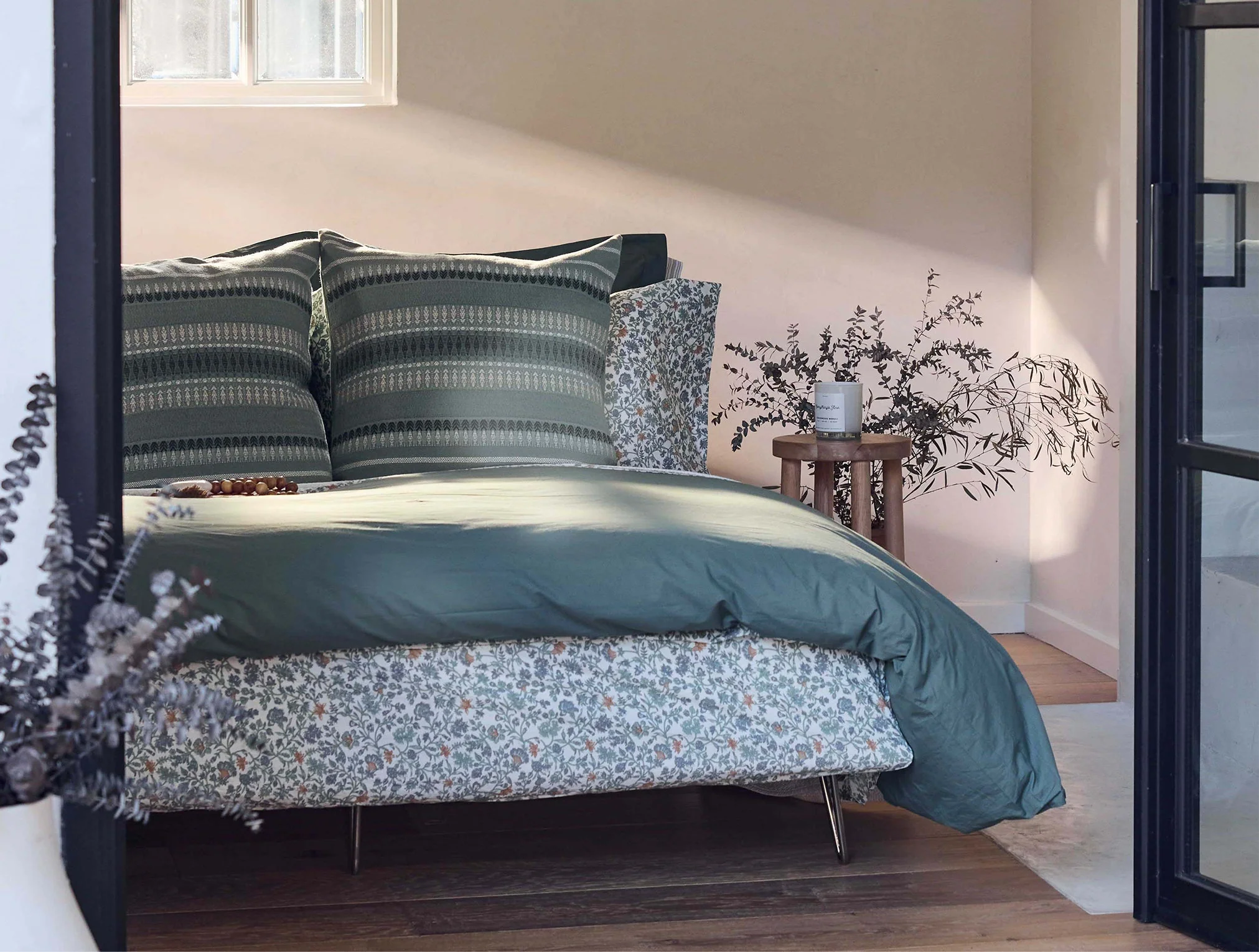 Refined Organic Percale Duvet Set