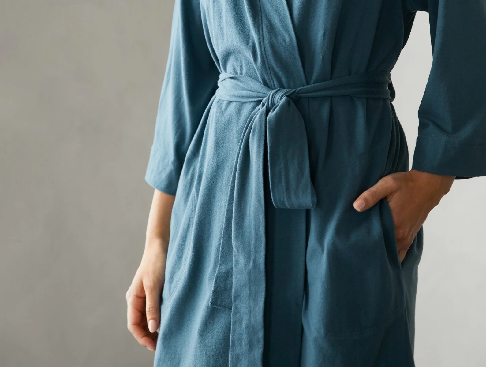 Women's Solstice Organic Short Robe