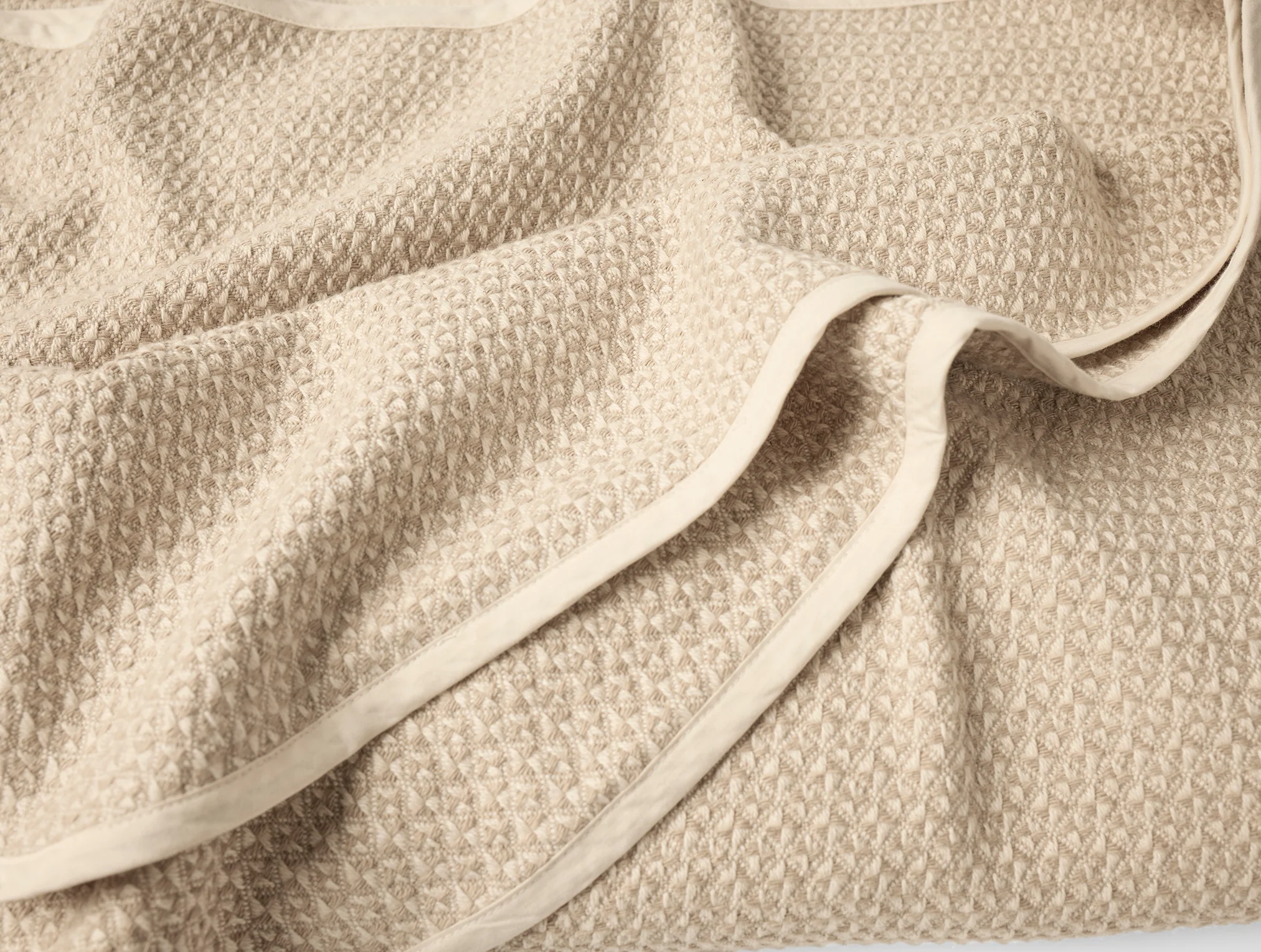 Honeycomb Organic Blanket