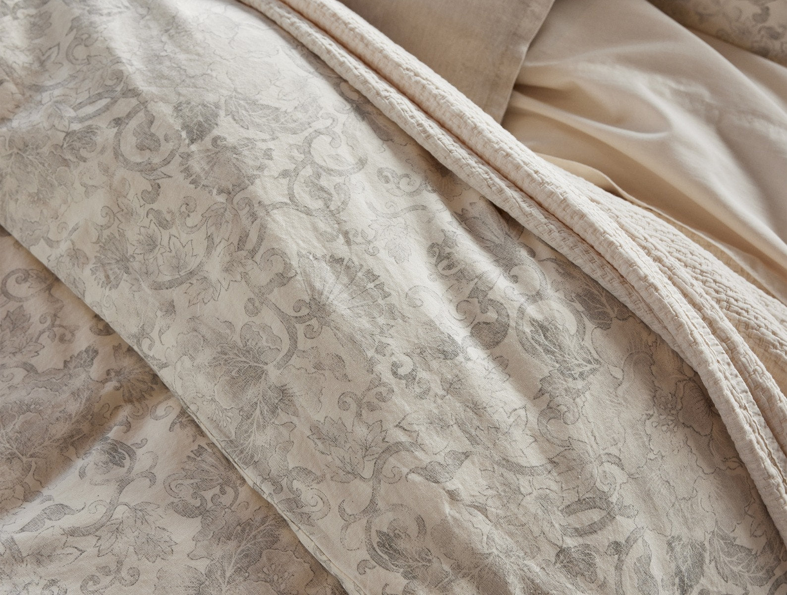 Solana Organic Print Duvet Set