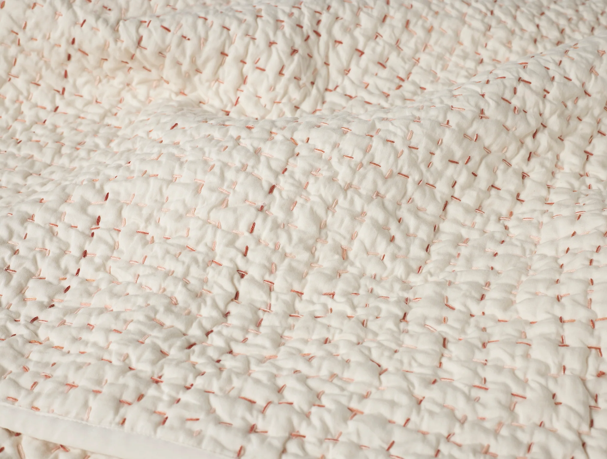 Pebbled Handstitched Organic Toddler Quilt