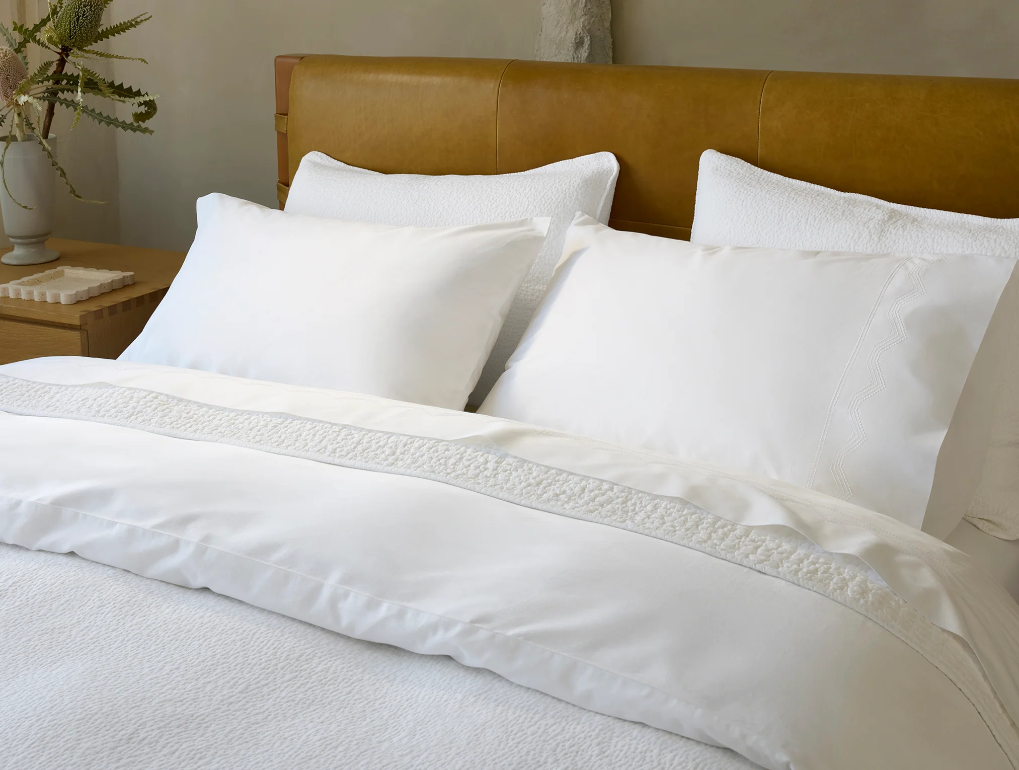 Vista Embroidered Organic Percale Sheet Set