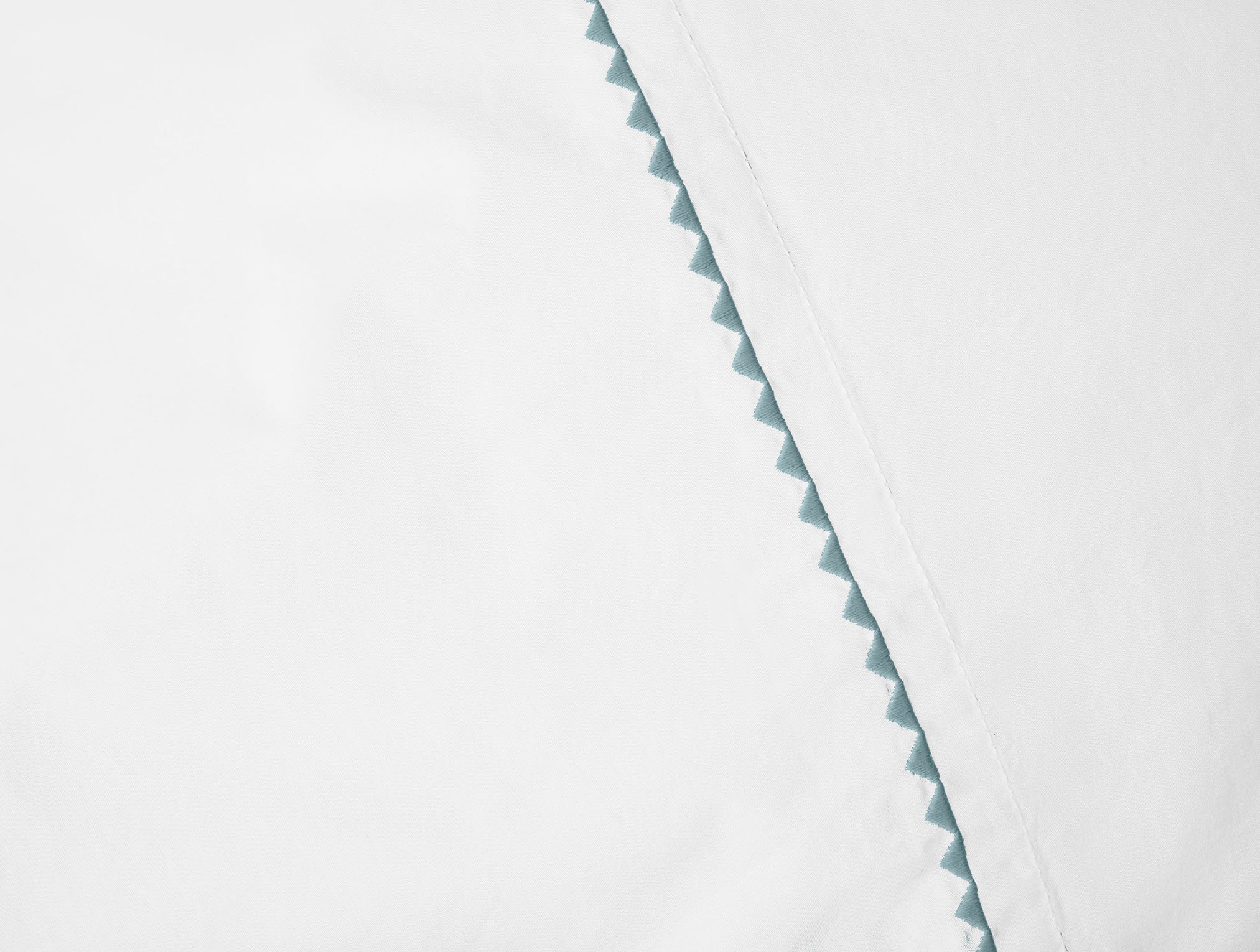 Trailing Embroidered Organic Percale Sheet Set