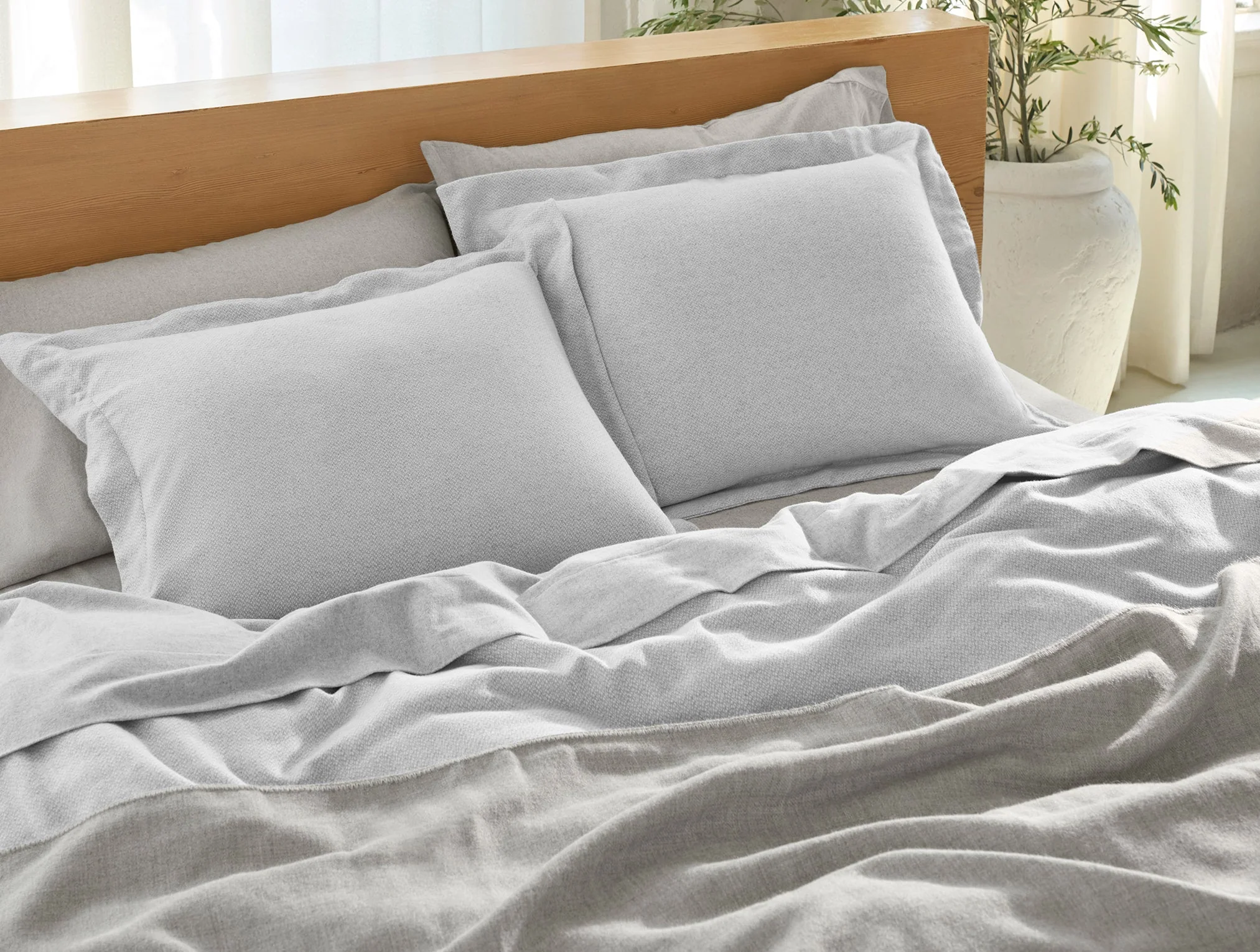 Cloud Brushed Organic Flannel Heather Texture Duvet Set