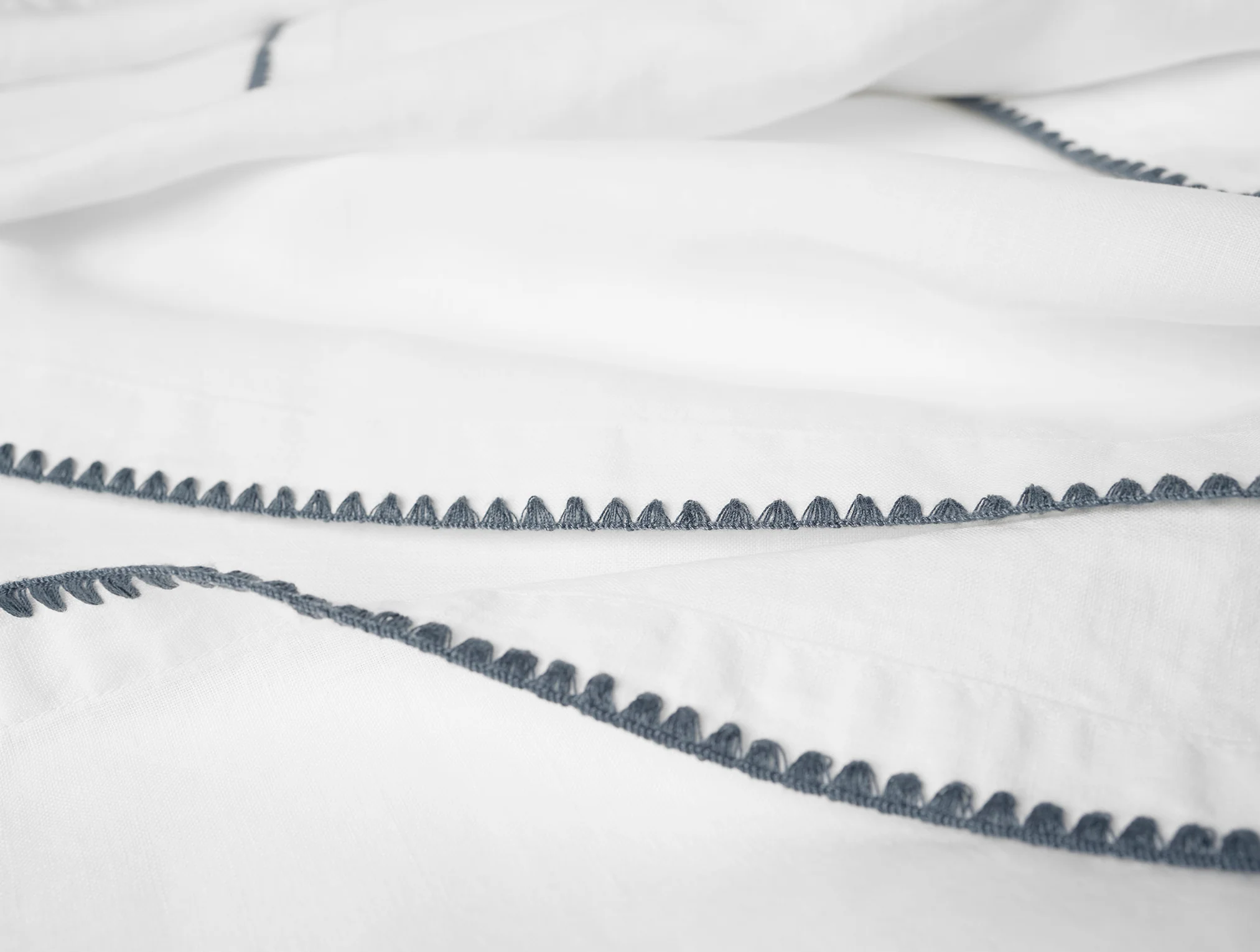 Olivos Embroidered Organic Linen Napkins