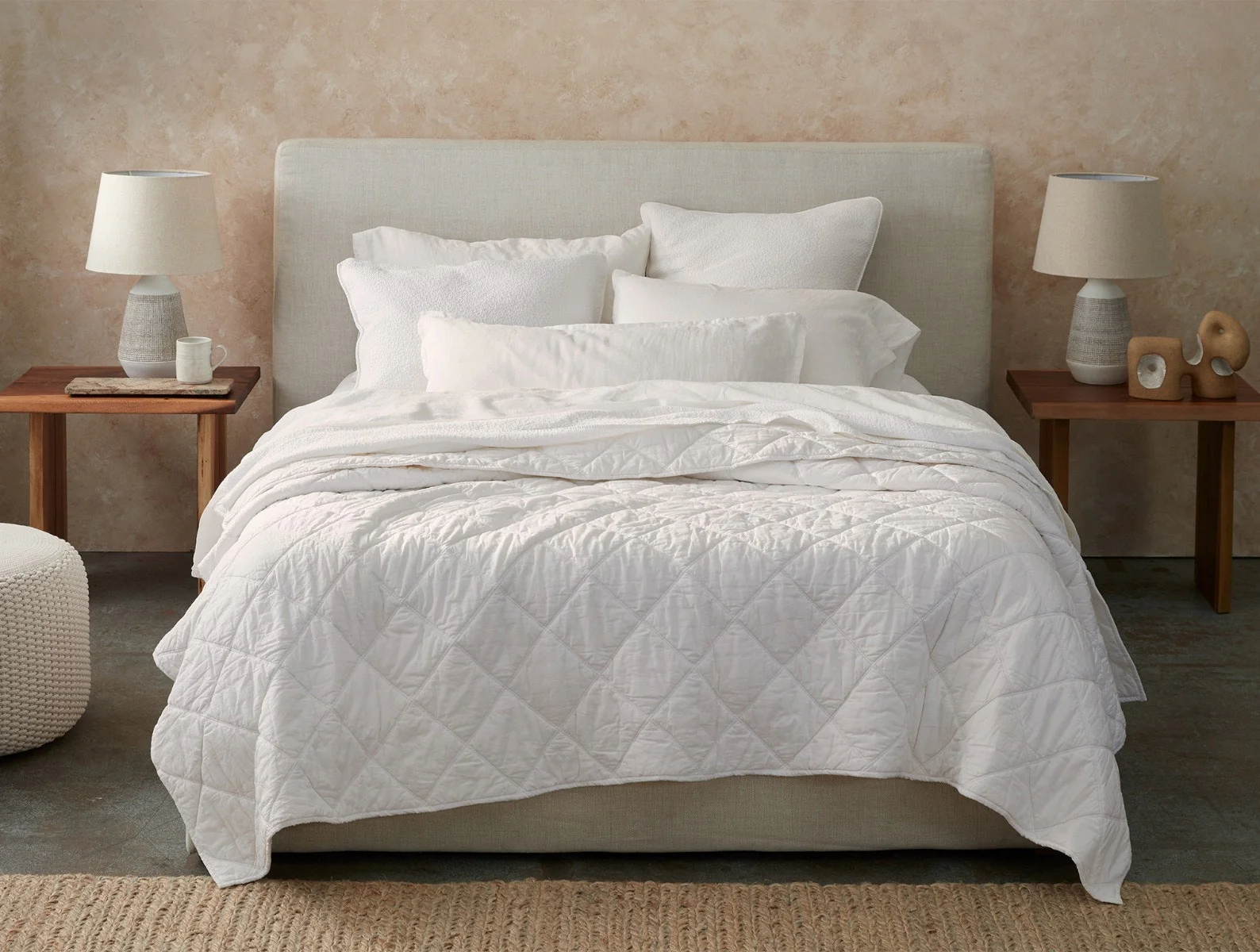 Diamond-Stitched Organic Cotton Comforter