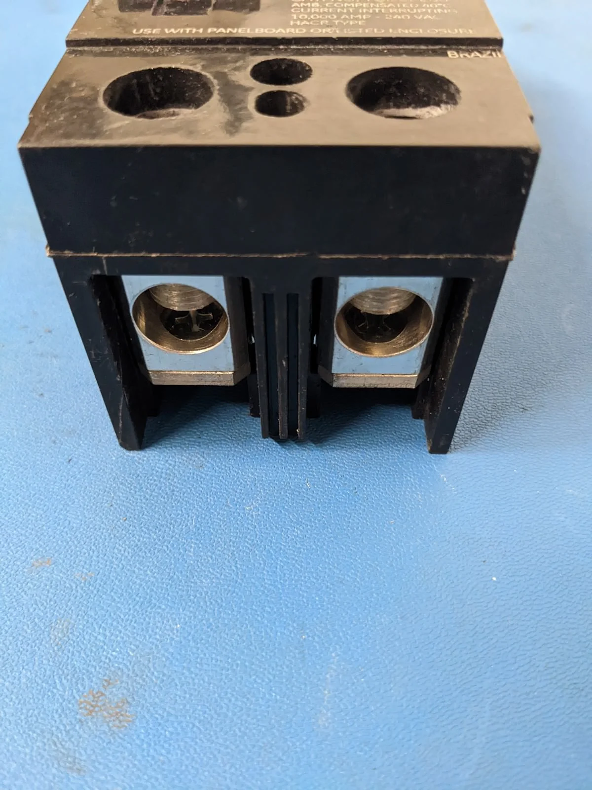 NEW General Electric TQD22200 WL Circuit Breaker