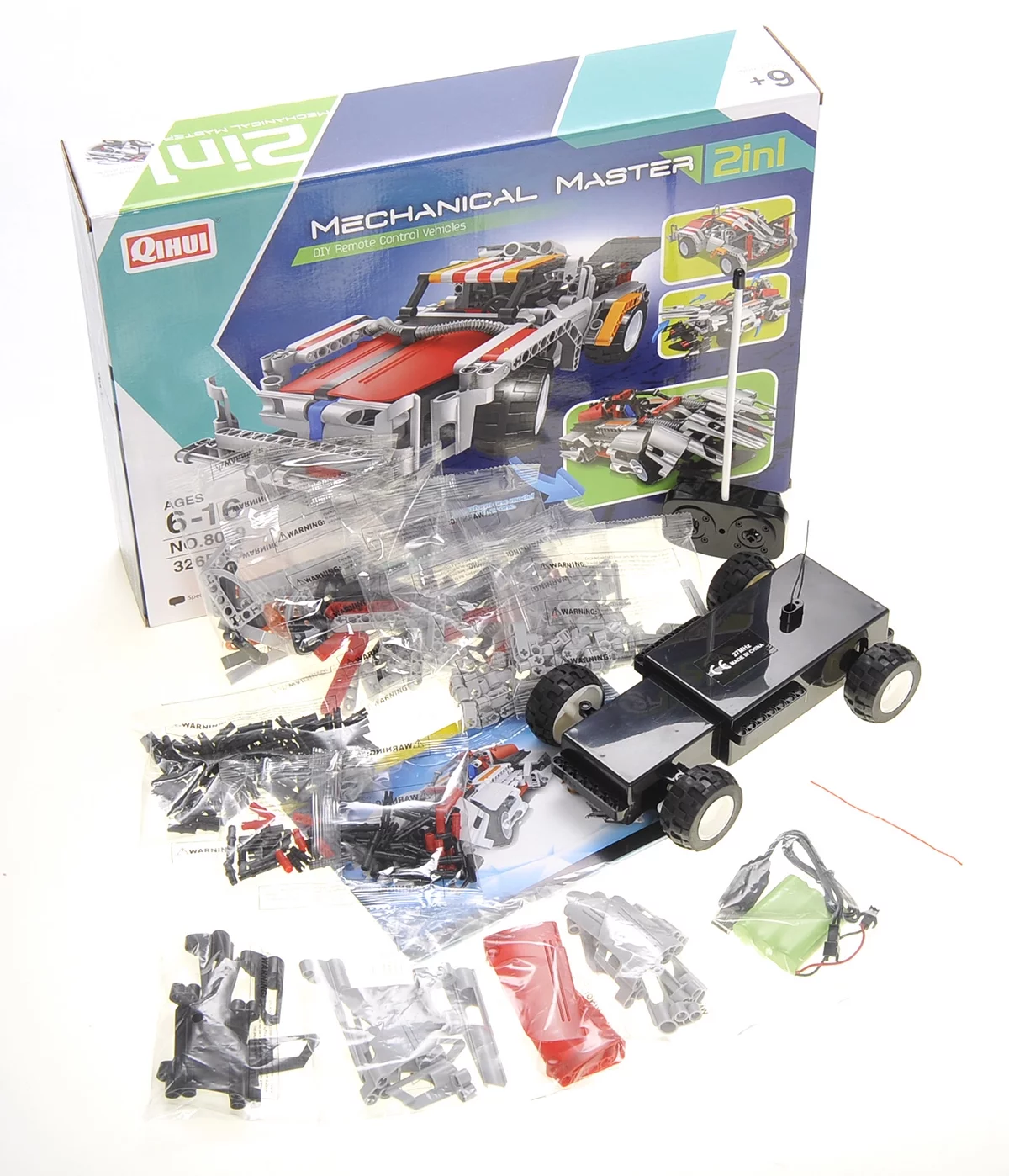 PlayWorld Futuristic Revolution Futuristic being Race Car Construction Set