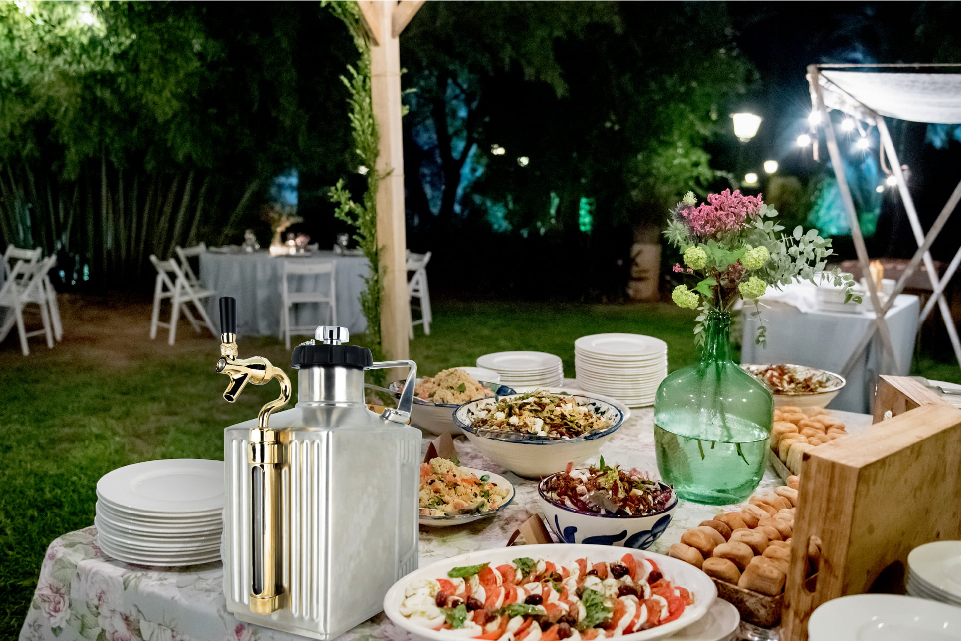 128 oz Brushed Polish Pressurized Growler with Cap and Tap