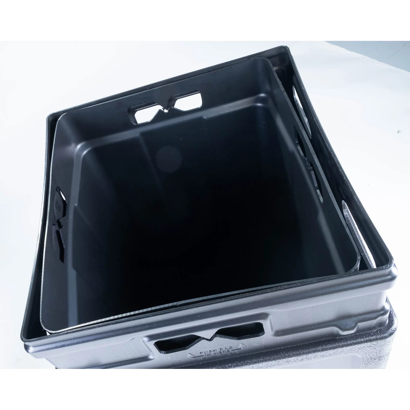 Commercial Zone 38 gal. Square Commercial Trash Can