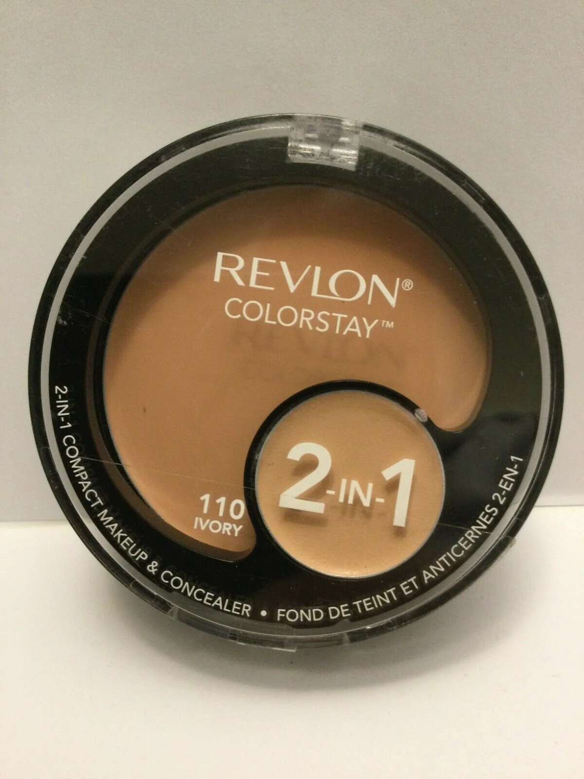 Revlon ColorStay 2-In-1 Compact Makeup & Concealer Full Size NEW. Shade: Ivory 110