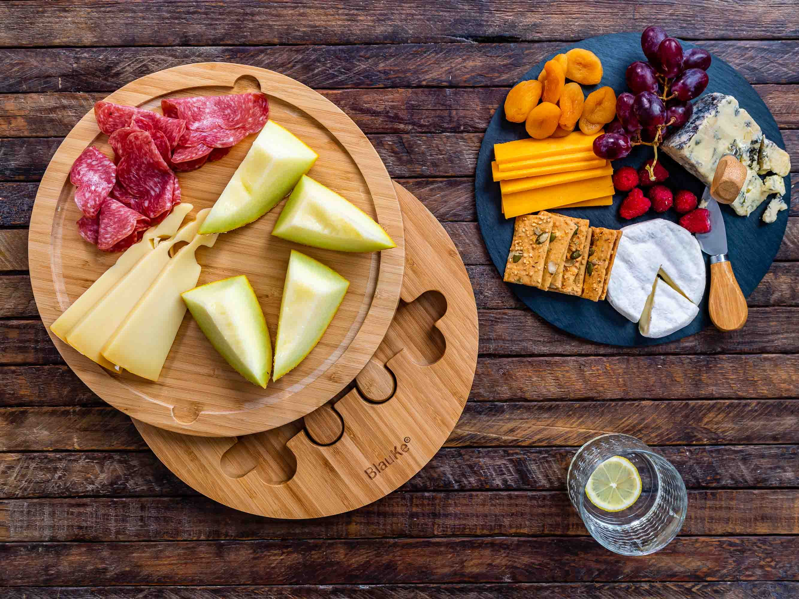 BlauKe® Bamboo Cheese Board with Knife Set and Slate – 12 inch Round Charcuterie Board, Serving Tray, Platter, Wood Cheese Board Set – Gift Idea