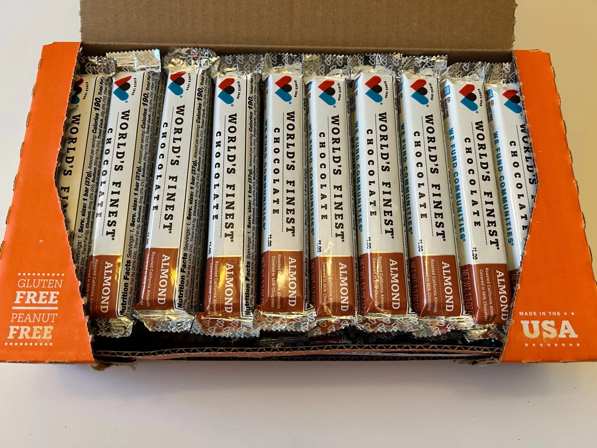 BuyBocceBalls Listing - World's Finest Chocolate -50 Milk Chocolate with Almonds Bars