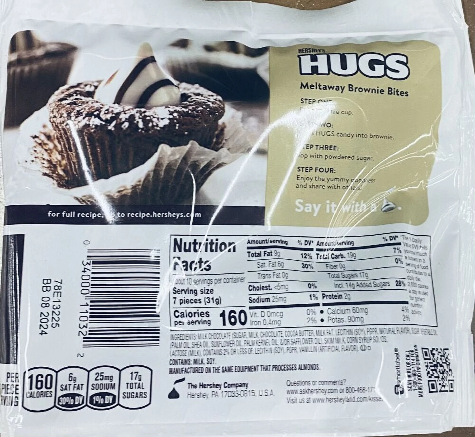 Hershey's HUGS Milk Chocolate Hugged by White Creme Candy SHARE PACK 10.6oz 2 PK