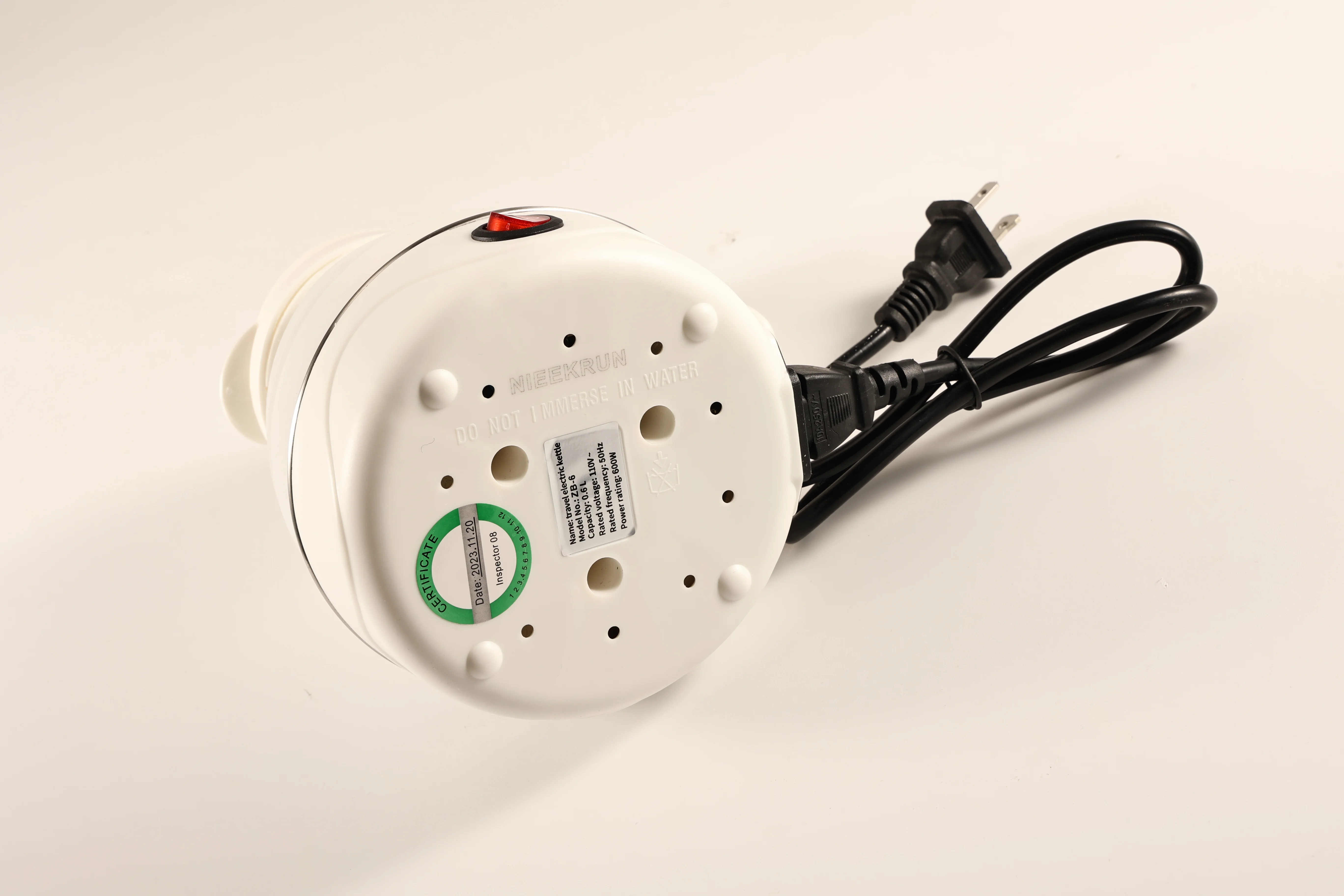 NIEEKRUN Mini Folding Kettle Silicone Electric Kettle Portable Small Outdoor Travel Kettle Retractable Electric Kettle