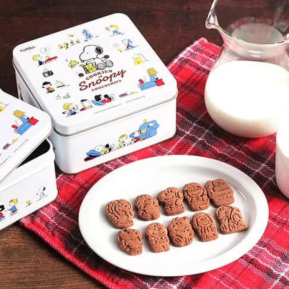 Hokka Snoopy Chocochips Cookies Tin 3.16oz/(90g)