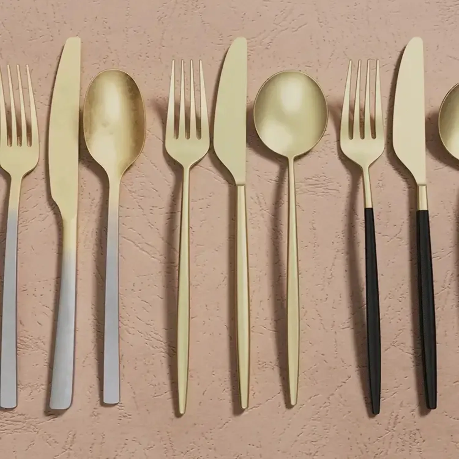 Cambridge Beacon Rumble Gold Ombre 20-Piece Flatware Set