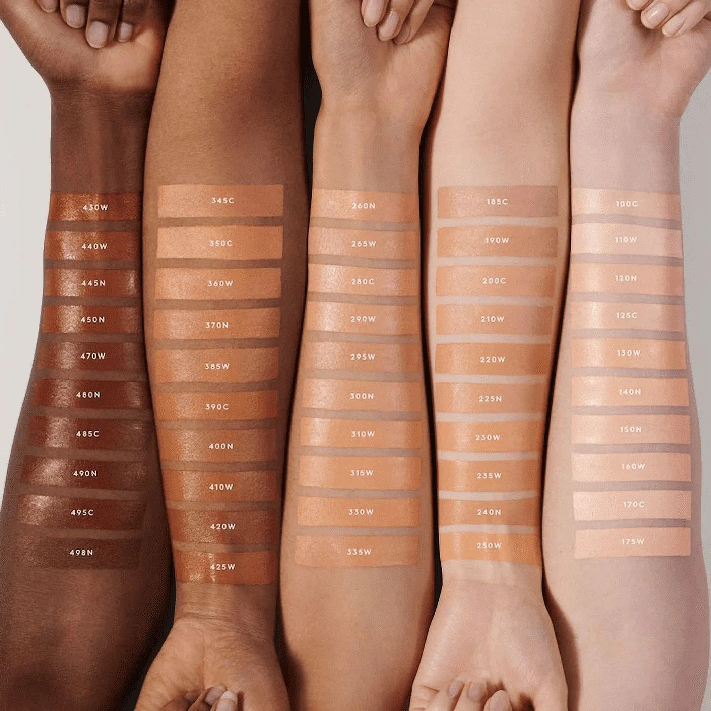 Fenty Beauty We\'re Even Hydrating Longwear Concealer 210W