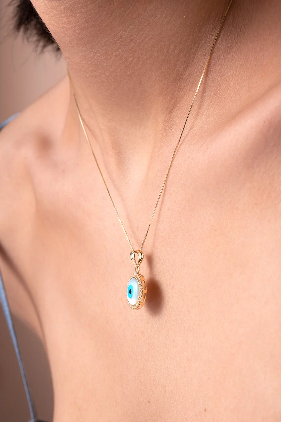 Circle of Evil Eye white