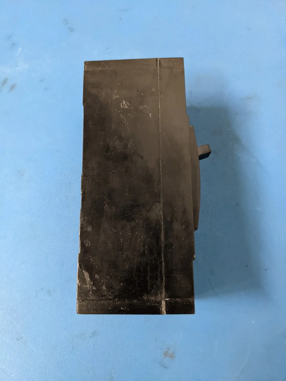 NEW General Electric TQD22200 WL Circuit Breaker