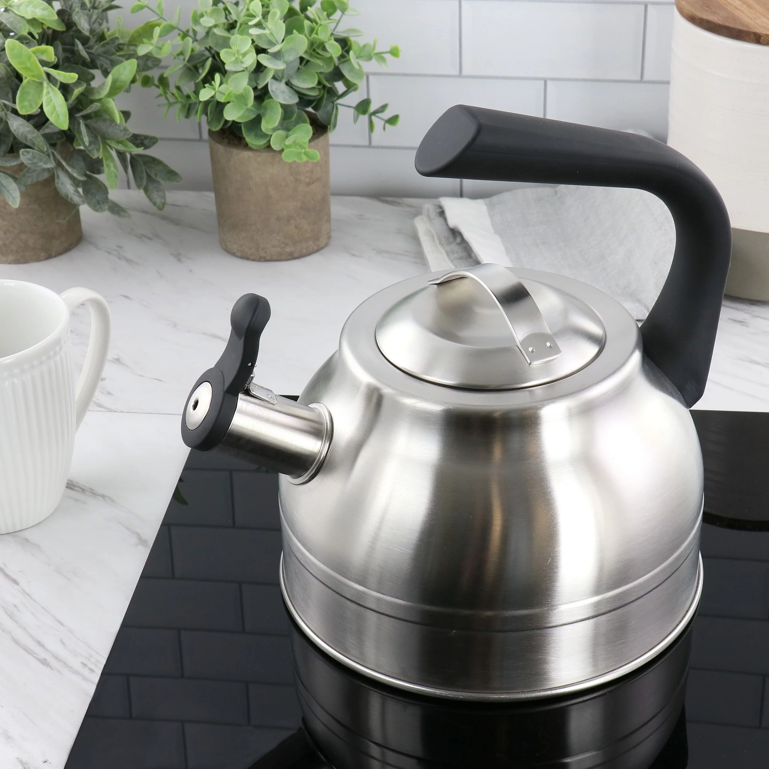 Kenmore Elite 2.3 Quart Stainless Steel Whistling Tea Kettle in Silver