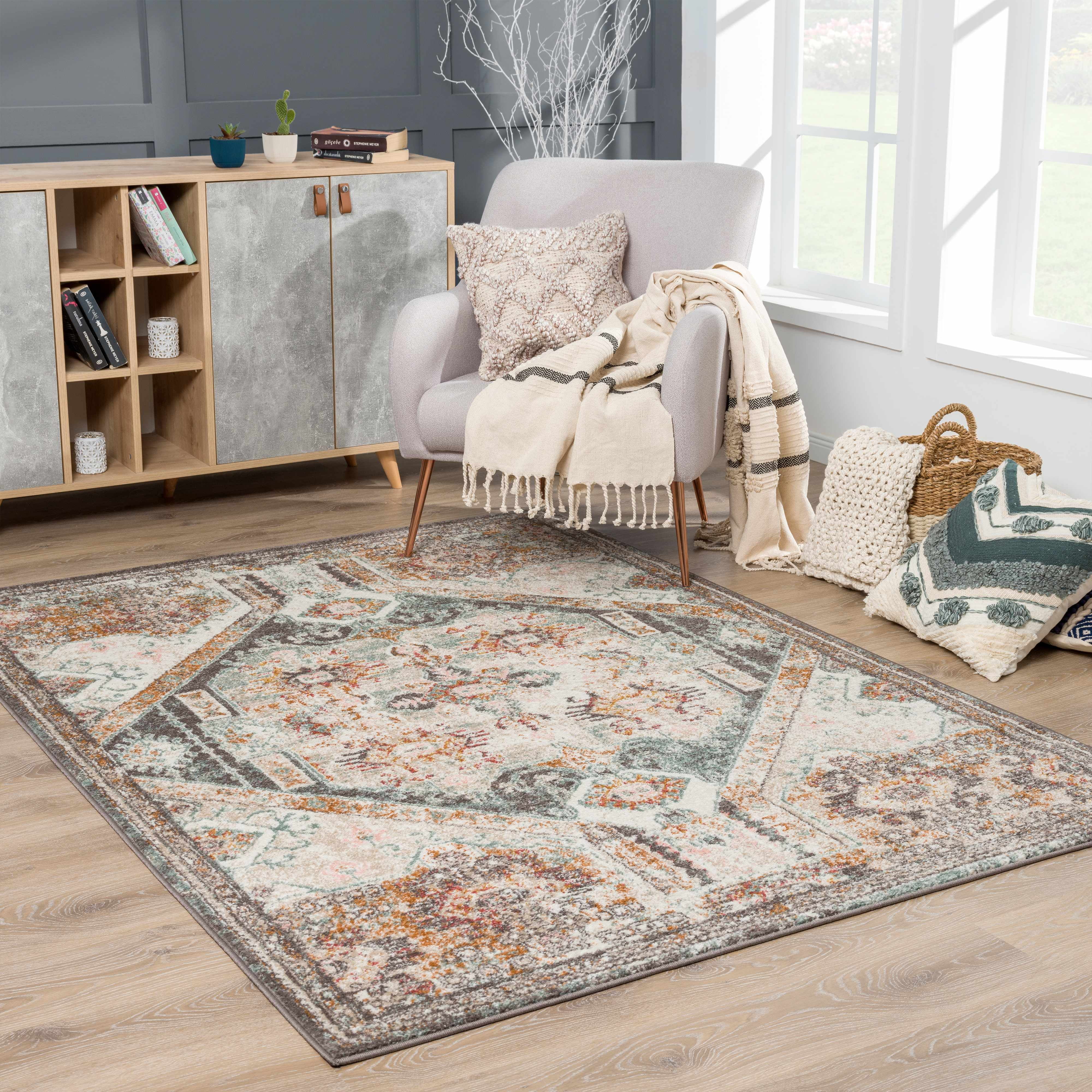 Hauteloom Woorabinda Living Room, Bedroom Area Rug - Traditional - Gray, Brown, Red - 5'2