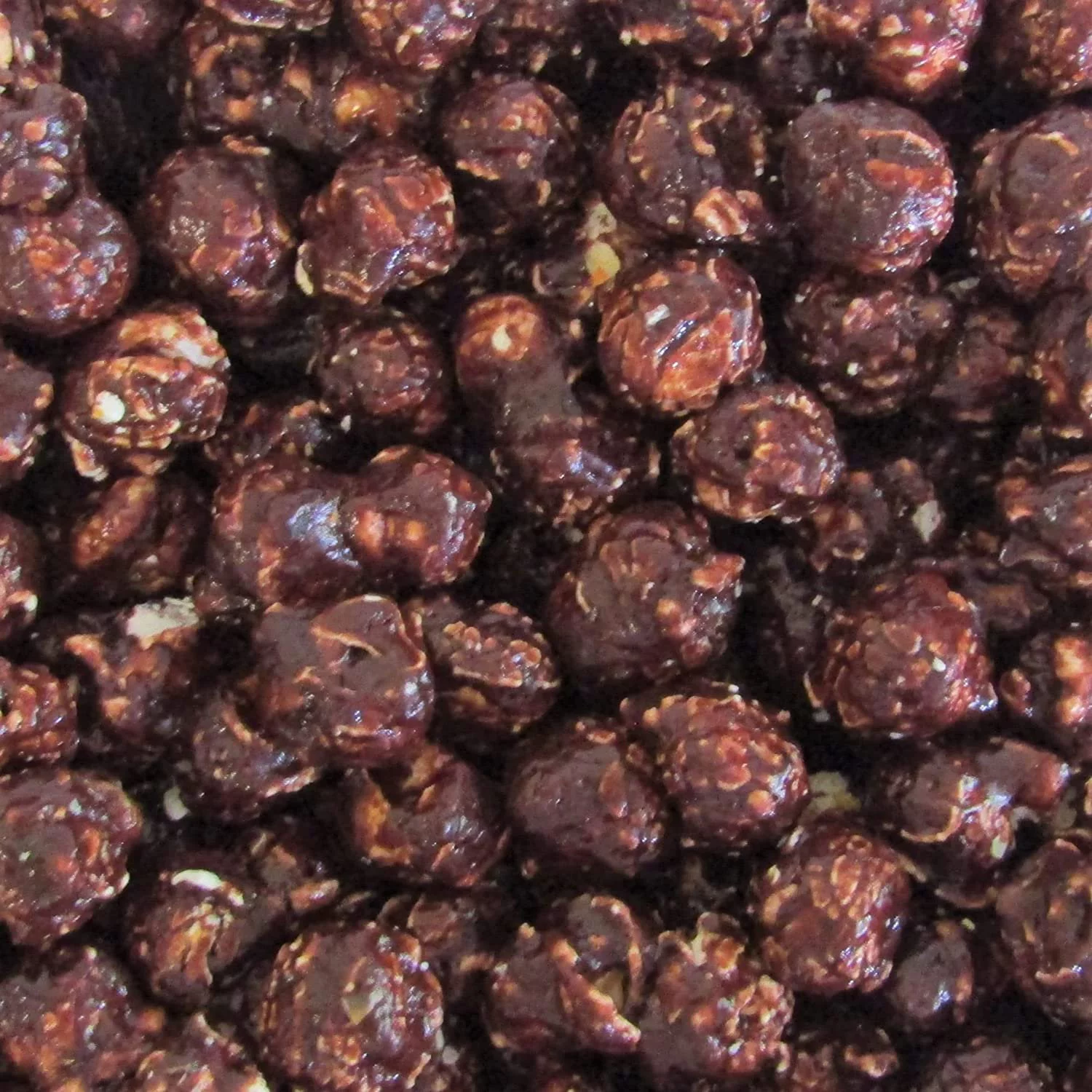 Gourmet Chocolate Popcorn by Its Delish, 2 lbs Bulk Bag  Festive Caramel Corn Air Popped Sweet and Crunchy Glazed Carmel Corn Snack, Movie Night, Parties, Events - Gluten Free, Vegan, Kosher