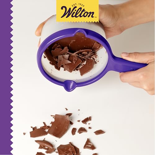 Wilton Candy Melts Melting Pot, Perfect for Strawberries and Cakepops, 2.5-cup Capacity, Packaging May Vary