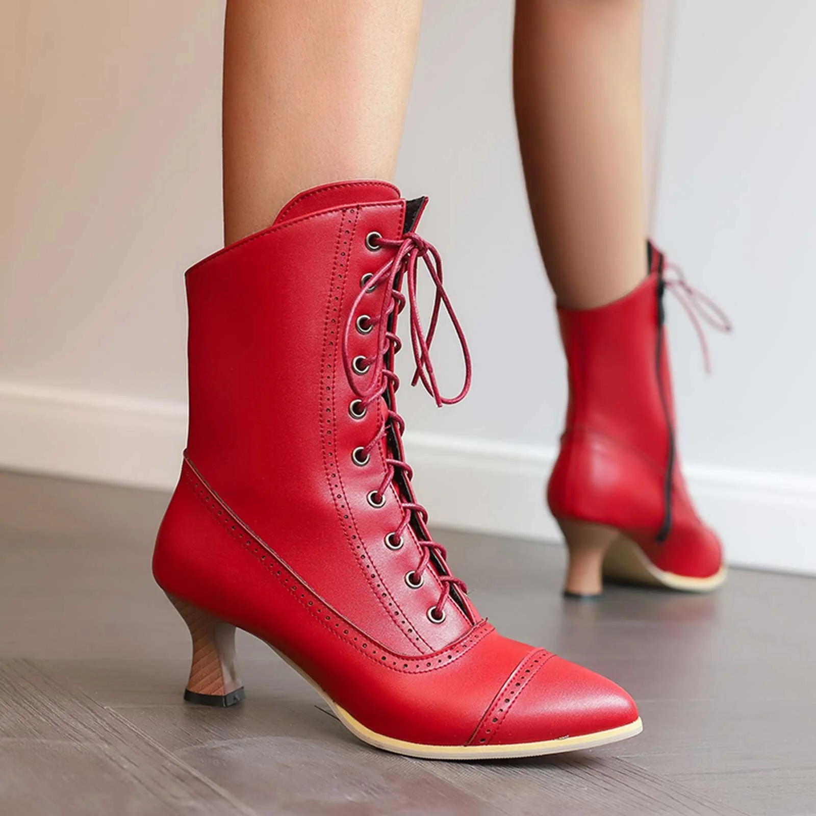 PMUYBHF Female Women Sandals and Slides Lace up British Boots Wine Glasses and Round Headed Solid Color Large Women's Short Boots Red 38