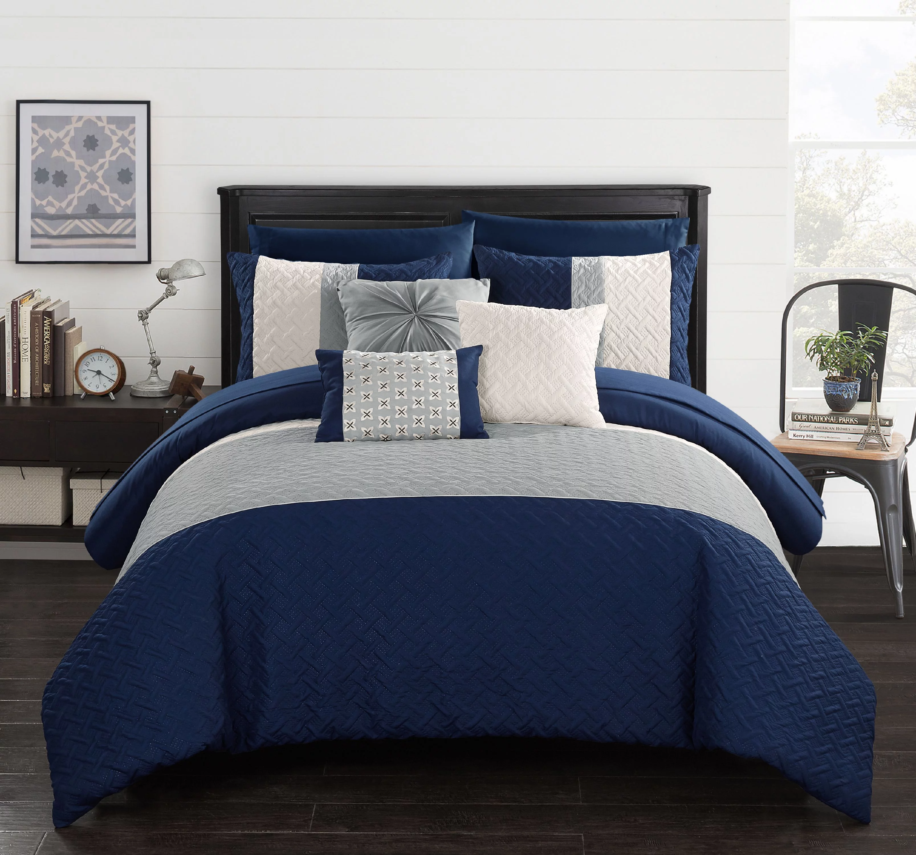 Chic Home Arza 10-Piece Quilted Embroidered Comforter Set, Queen, Navy