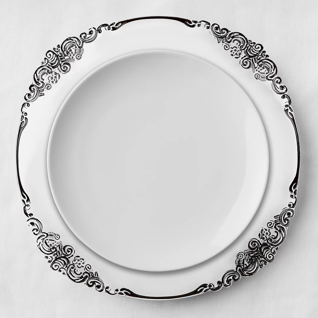 Koyal Wholesale Clear Acrylic Vintage Charger Plates with Black Rim for Weddings Birthdays Quinceaneras Events Set of 4