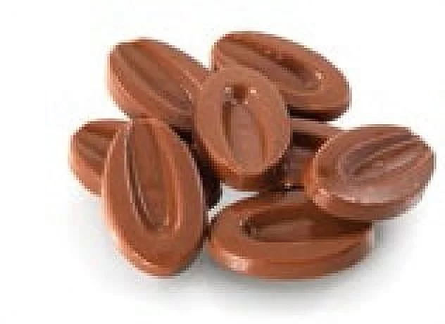 professional signature range satilia - milk couverture - 35% cocoa 43% sugar 37% content 21% whole milk - 2lbs - feves