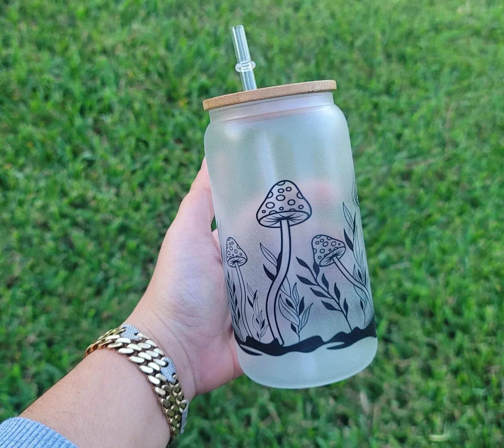 Mushroom Glow in dark UV Activated Glow Beer Can Glass