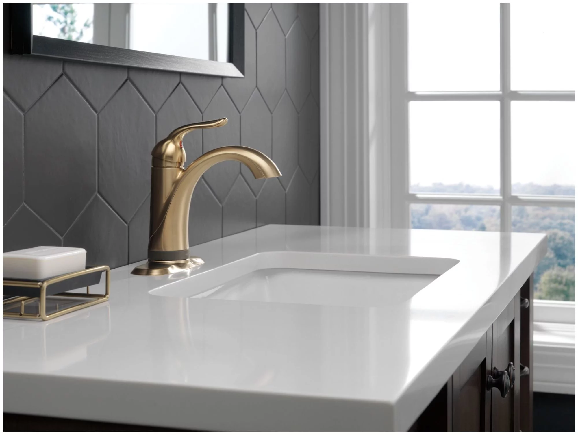 Delta Lahara Single Handle Bathroom Faucet with Touch2O.xt Technology, Venetian Bronze