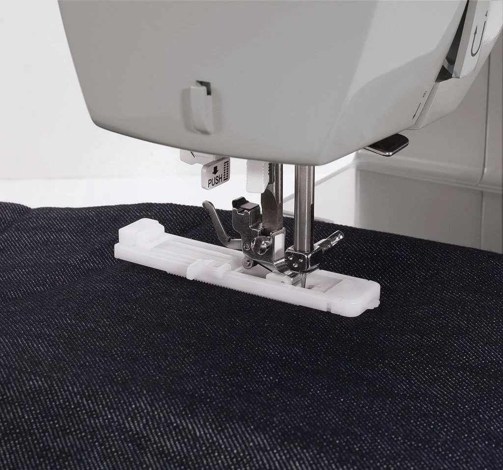 Singer? Heavy Duty 4423 Sewing Machine With 97 Stitch Applications