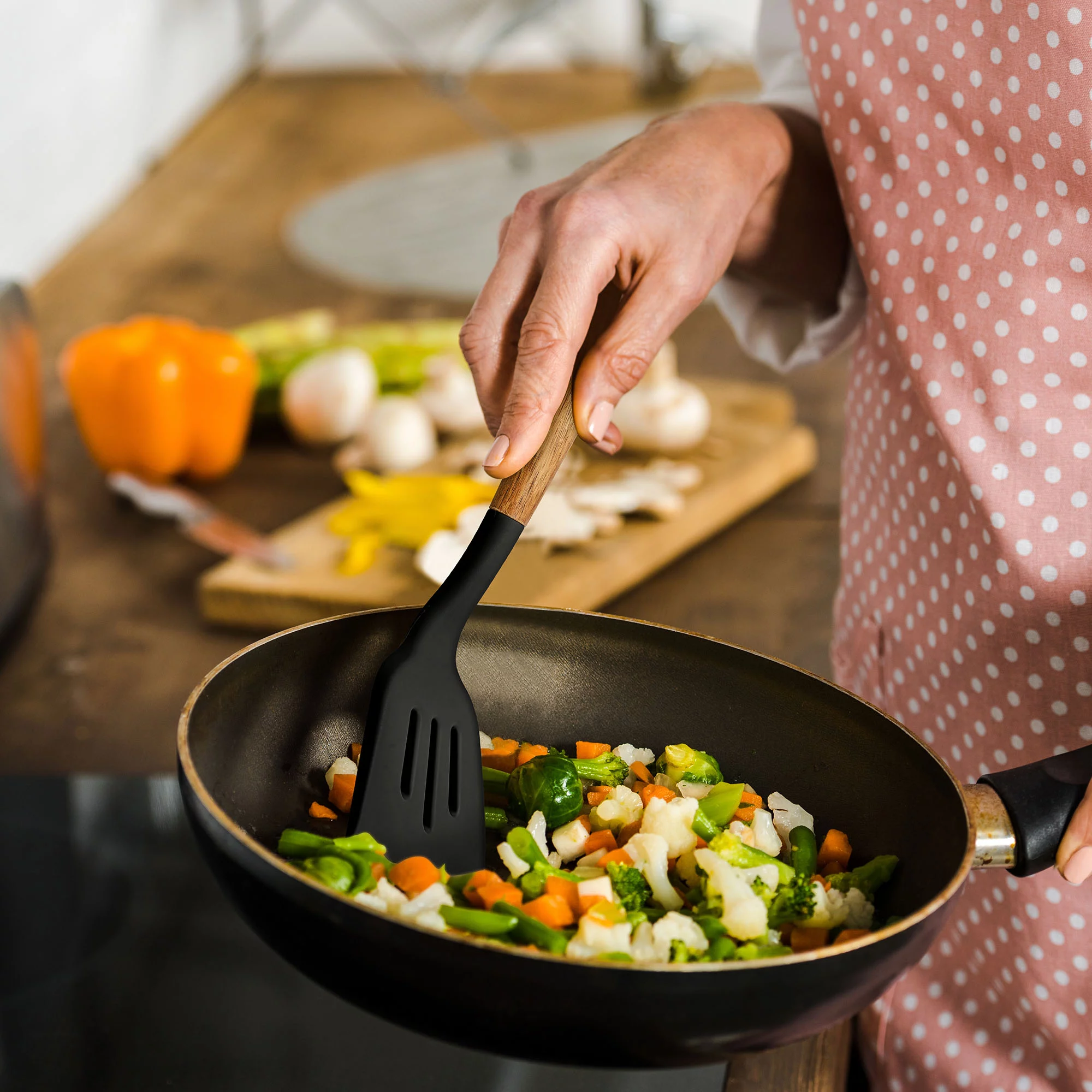 Miusco Nonstick Silicone Kitchen Cooking Utensils Set with Wood Handle, BPA Free, Black 5 pcs