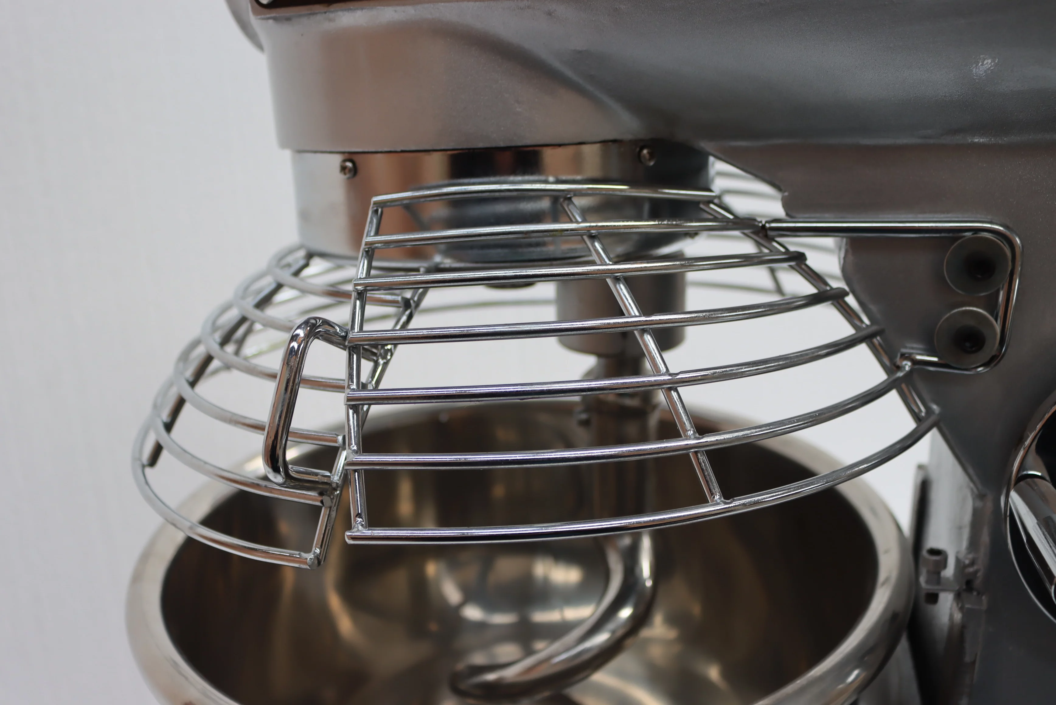 PreAsion 30L Electric Dough Mixer Food Blender 3 Speed Flour Mixer with 3 Stainless Steel Beater