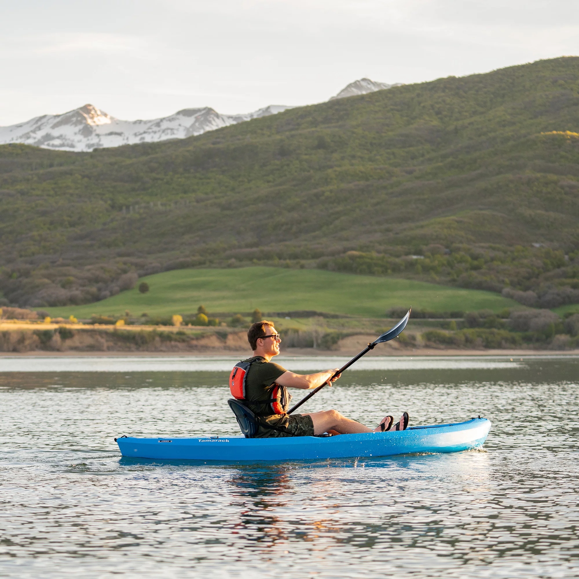 Lifetime Tamarack 100 Sit-On-Top Kayak (Paddle Included) - Dragonfly Blue - 91129