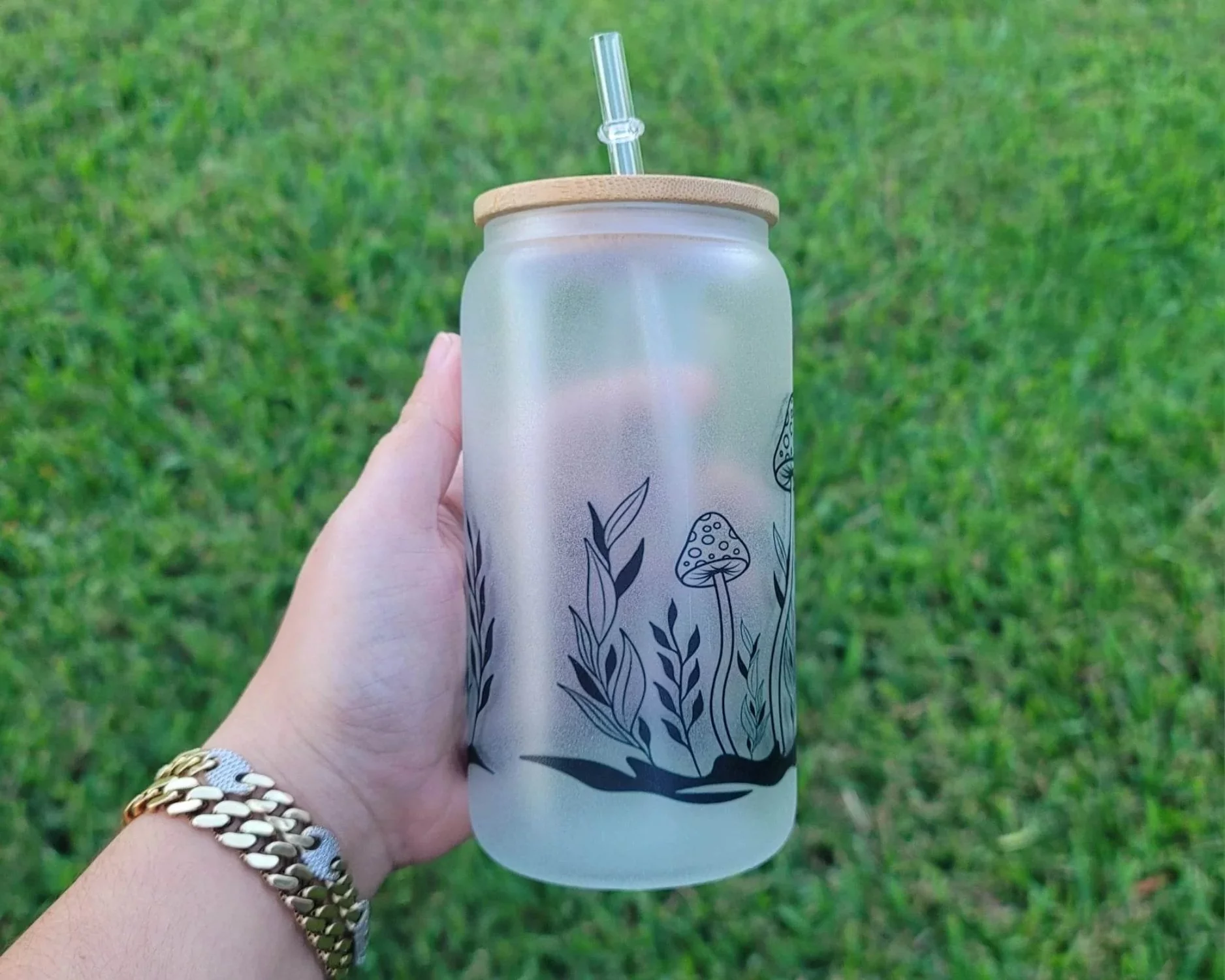 Mushroom Glow in dark UV Activated Glow Beer Can Glass