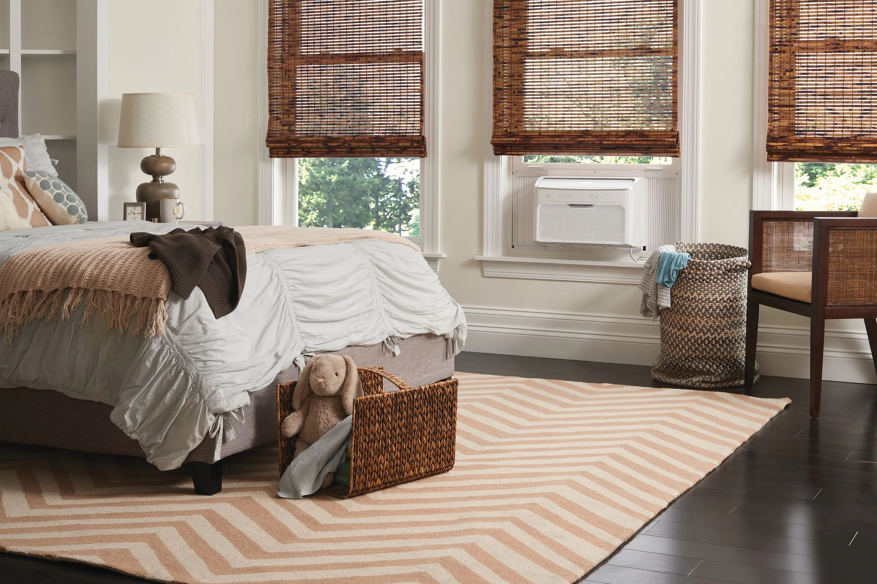 Frigidaire Gallery&nbsp;10,000 BTU Inverter Window Room Air Conditioner with Wi-Fi (Energy Star)