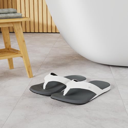 Reef Men's Cushion Phantom Flip Flop